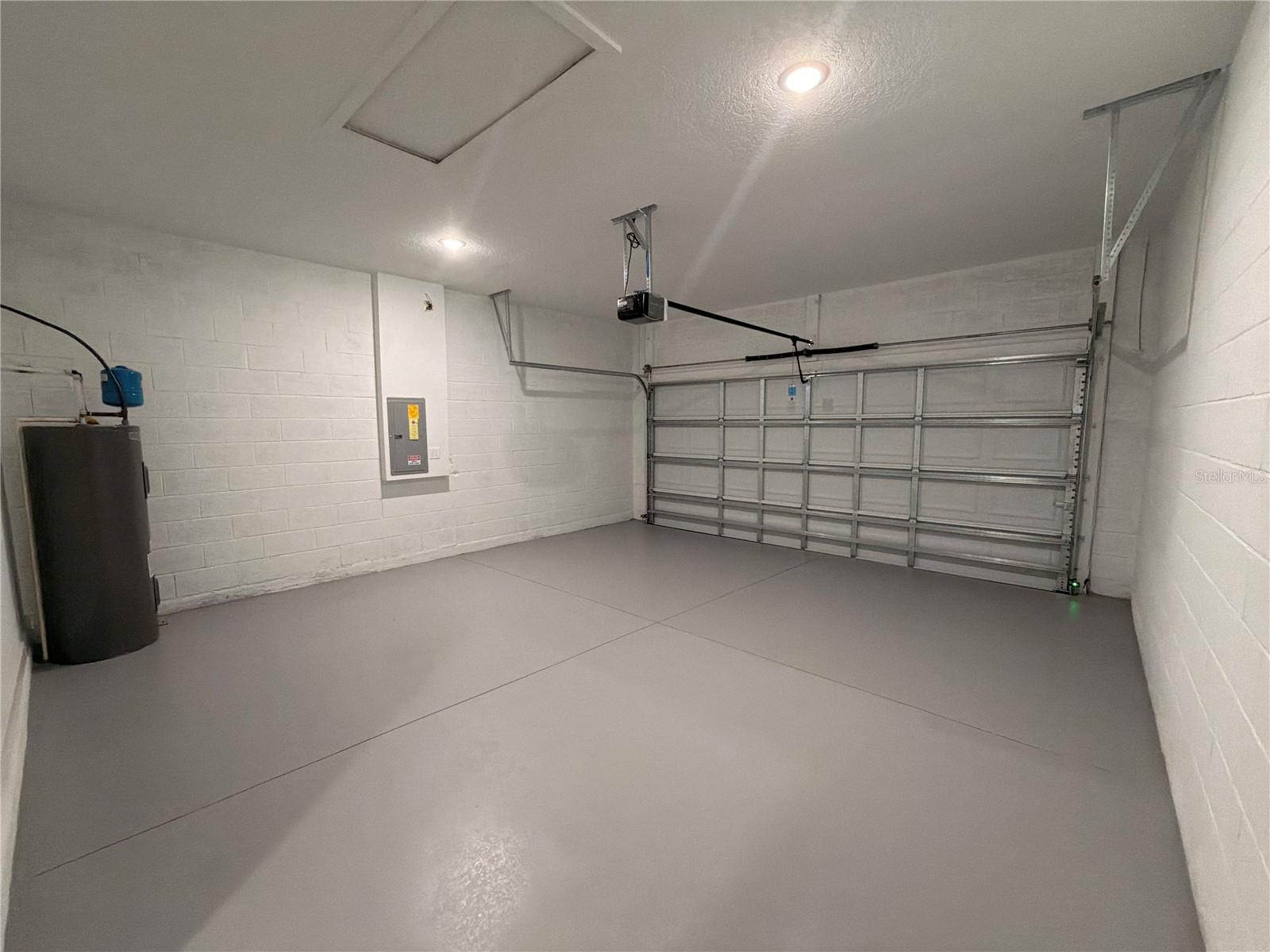 CITRUS SPGS UNIT 21 - Residential