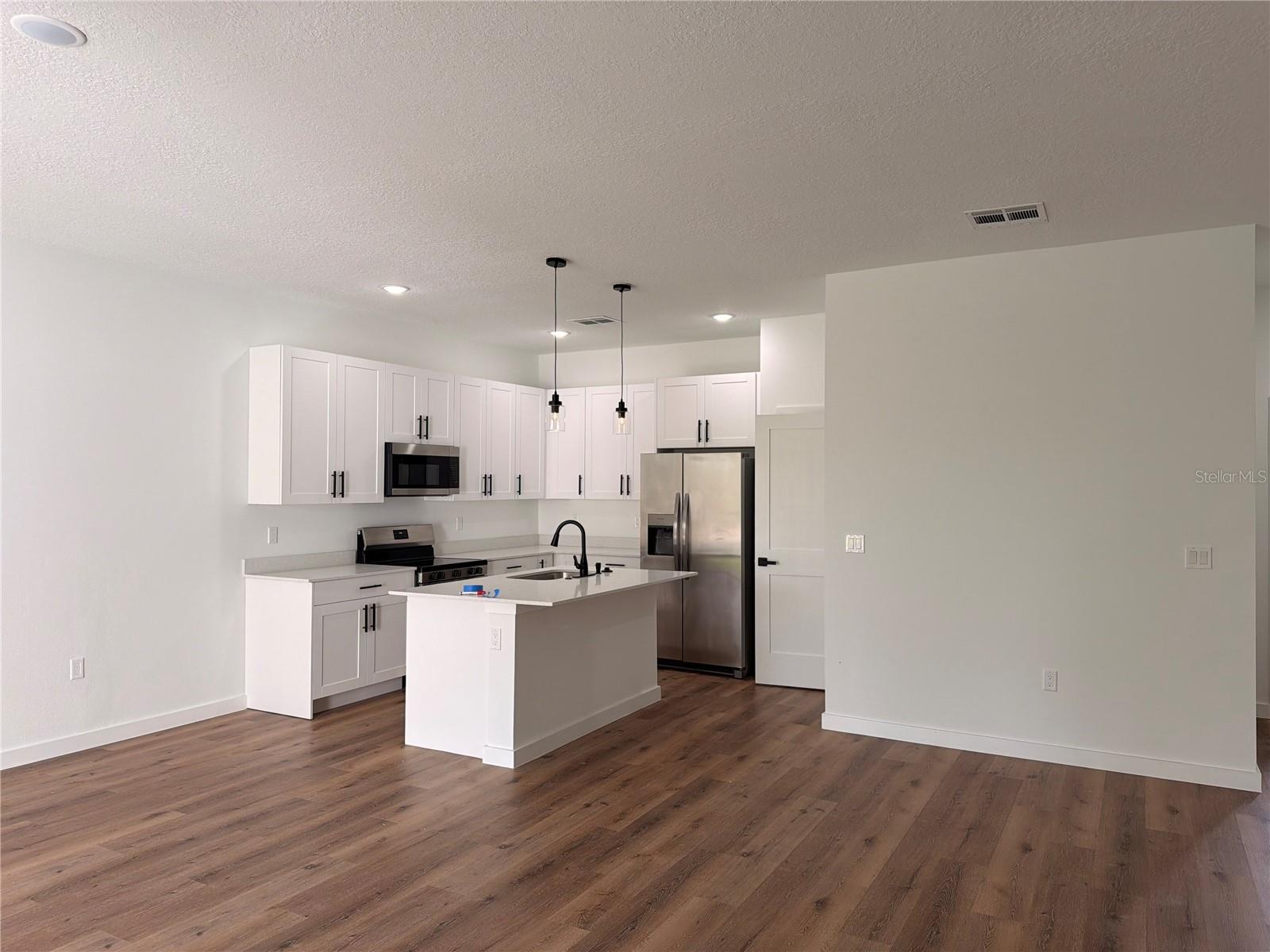 CITRUS SPGS UNIT 21 - Residential