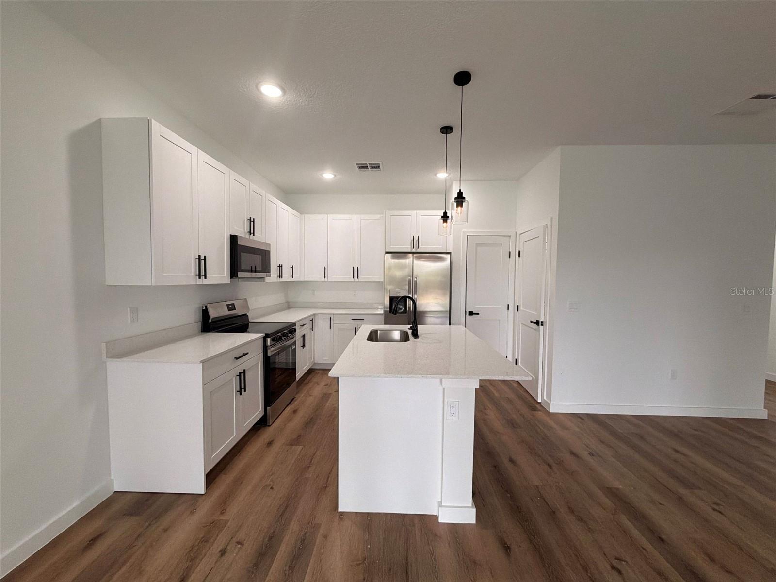 CITRUS SPGS UNIT 21 - Residential