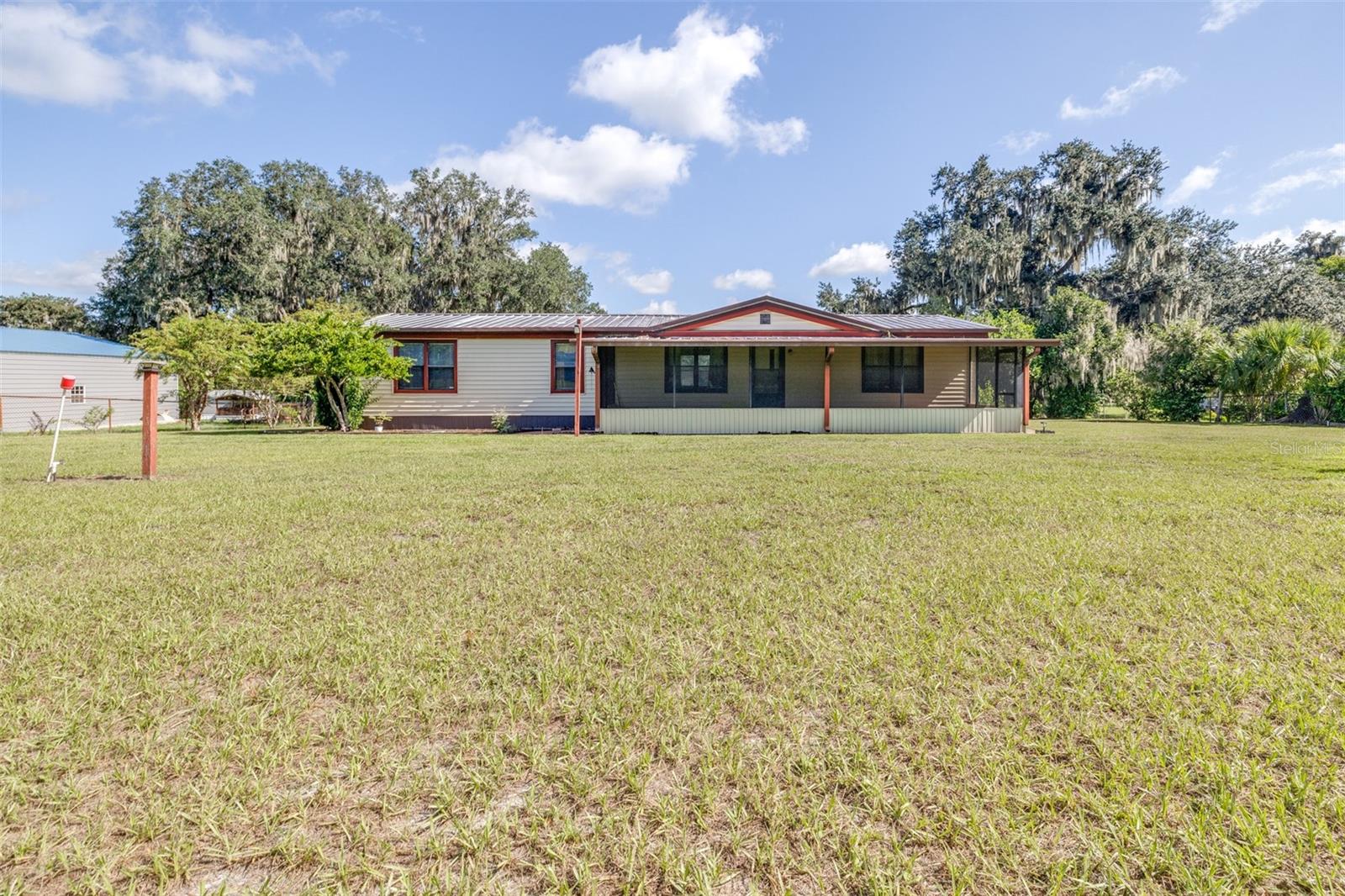 4605 THOMPSON ROAD