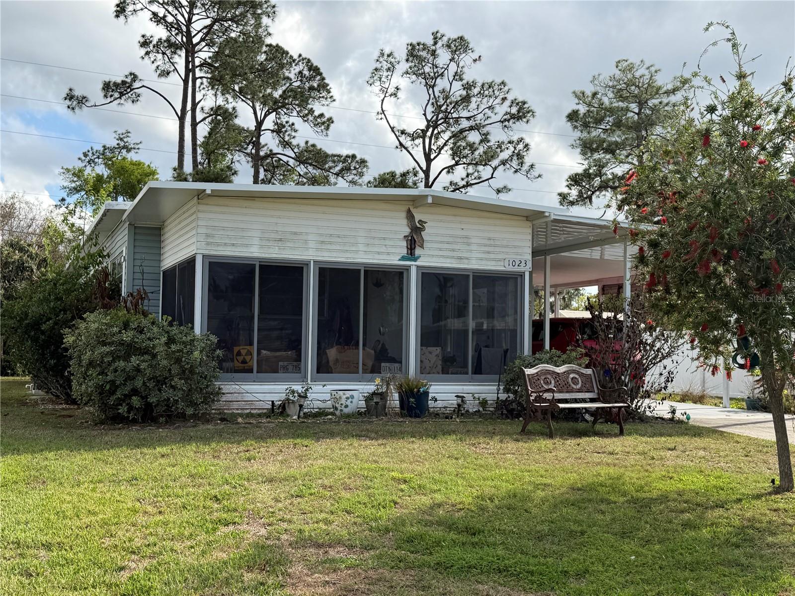 TAVARES LAKE FRANCES ESTATES - Residential