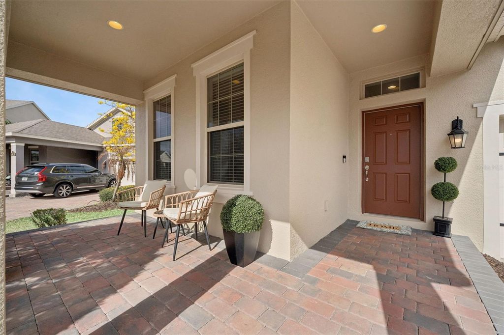 Photo of 16167 Hampton Crossing Drive, Winter Garden, FL 34787 (MLS # O6387577)