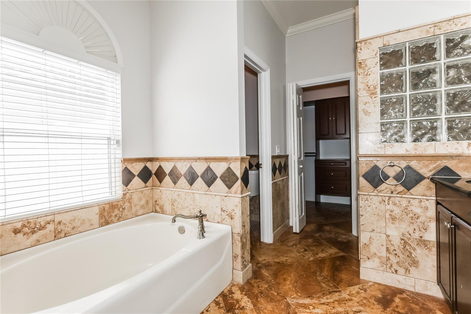 SOUTH FORK UNIT 1 - Residential