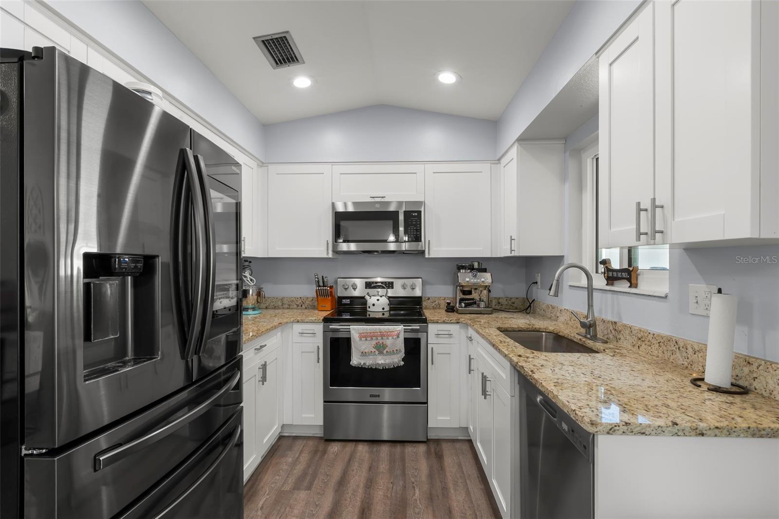 STARKEY HEIGHTS - Residential Lease