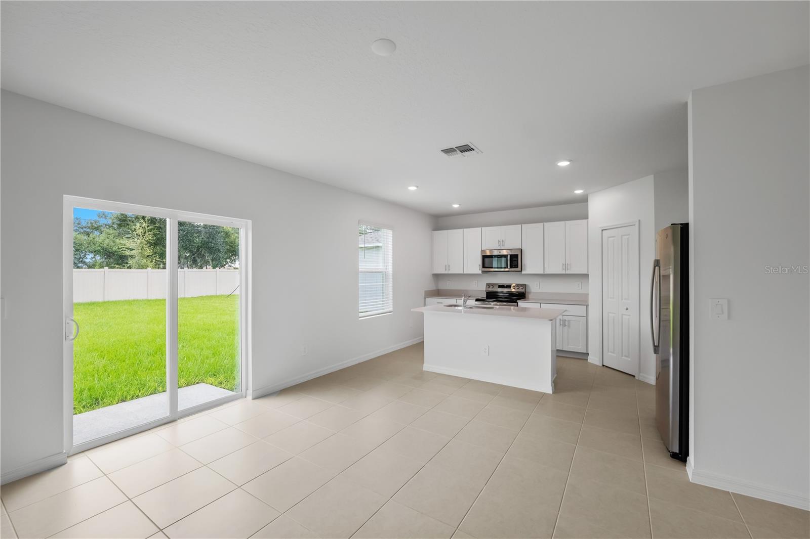 BELLAMY CROSSINGS - Residential Lease