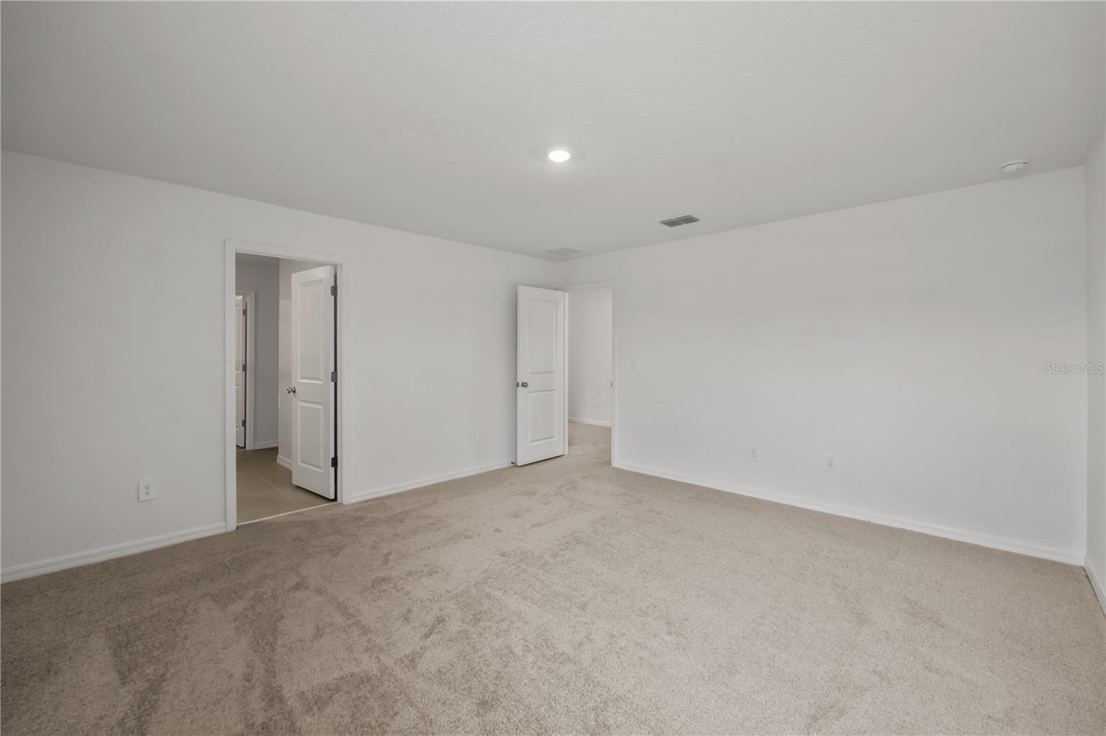 BELLAMY CROSSINGS - Residential Lease