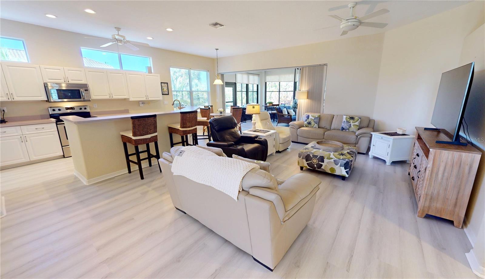 26073 FEATHERSOUND DRIVE