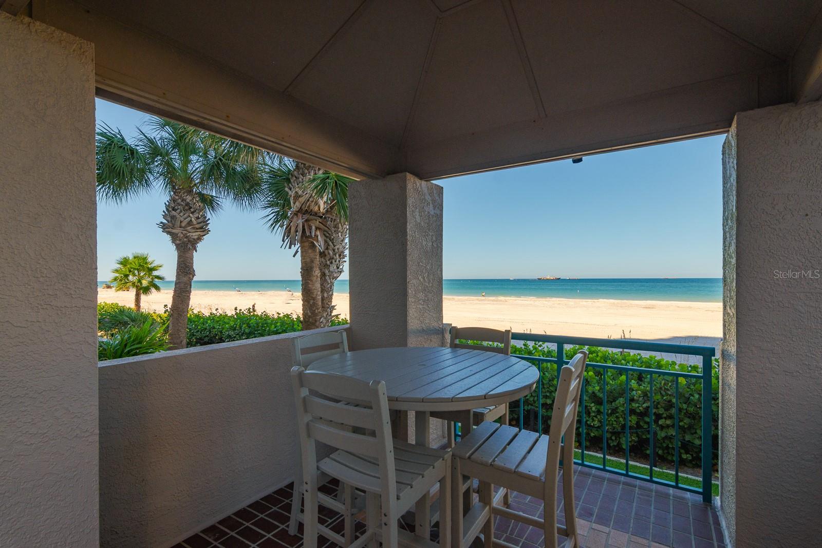 ULTIMAR THREE CONDO - Residential