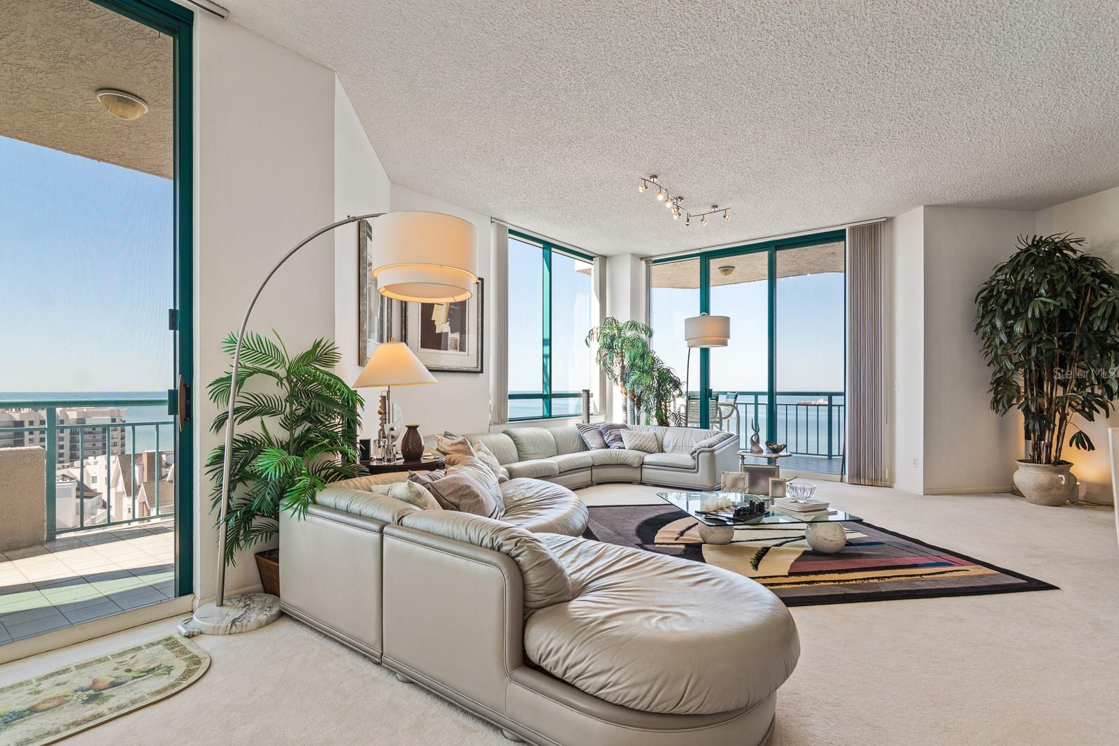 ULTIMAR THREE CONDO - Residential