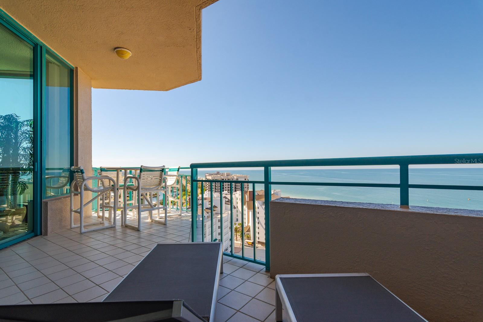 ULTIMAR THREE CONDO - Residential