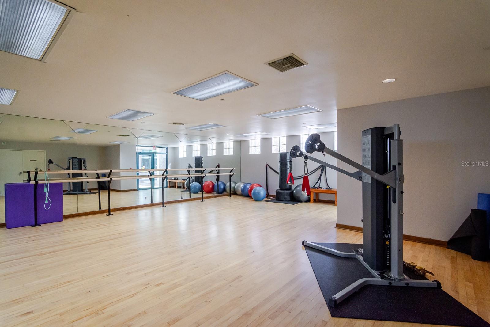 ULTIMAR THREE CONDO - Residential