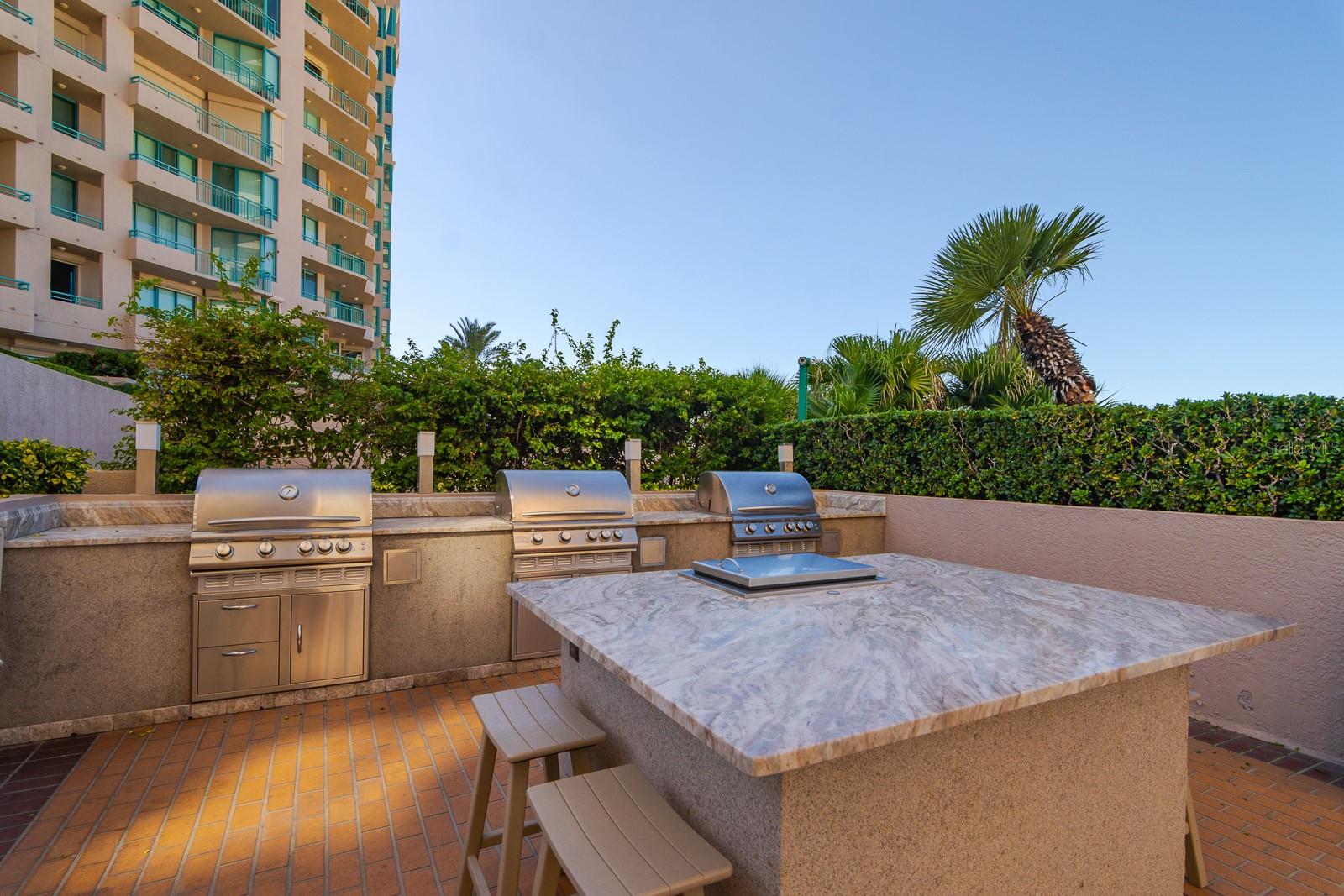 ULTIMAR THREE CONDO - Residential