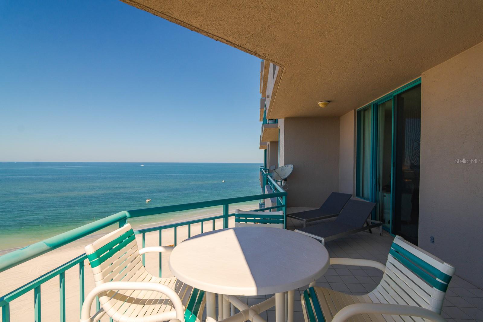 ULTIMAR THREE CONDO - Residential