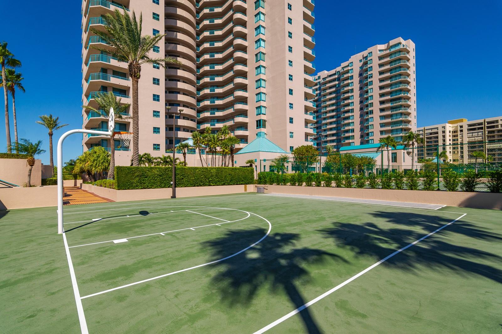 ULTIMAR THREE CONDO - Residential