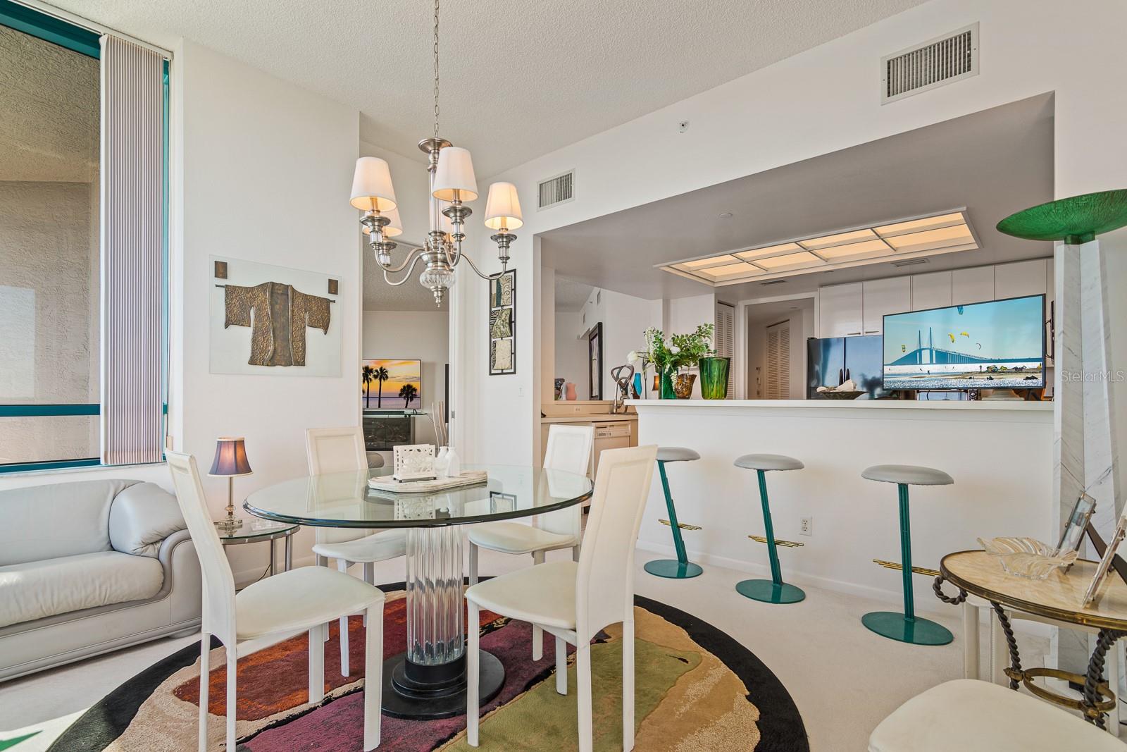 ULTIMAR THREE CONDO - Residential