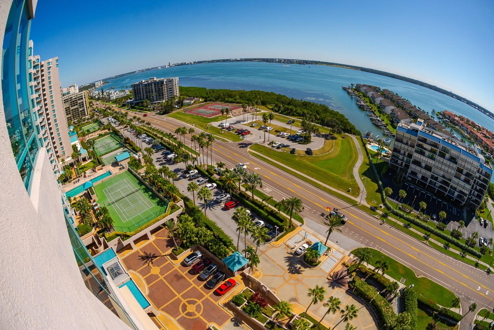 ULTIMAR THREE CONDO - Residential