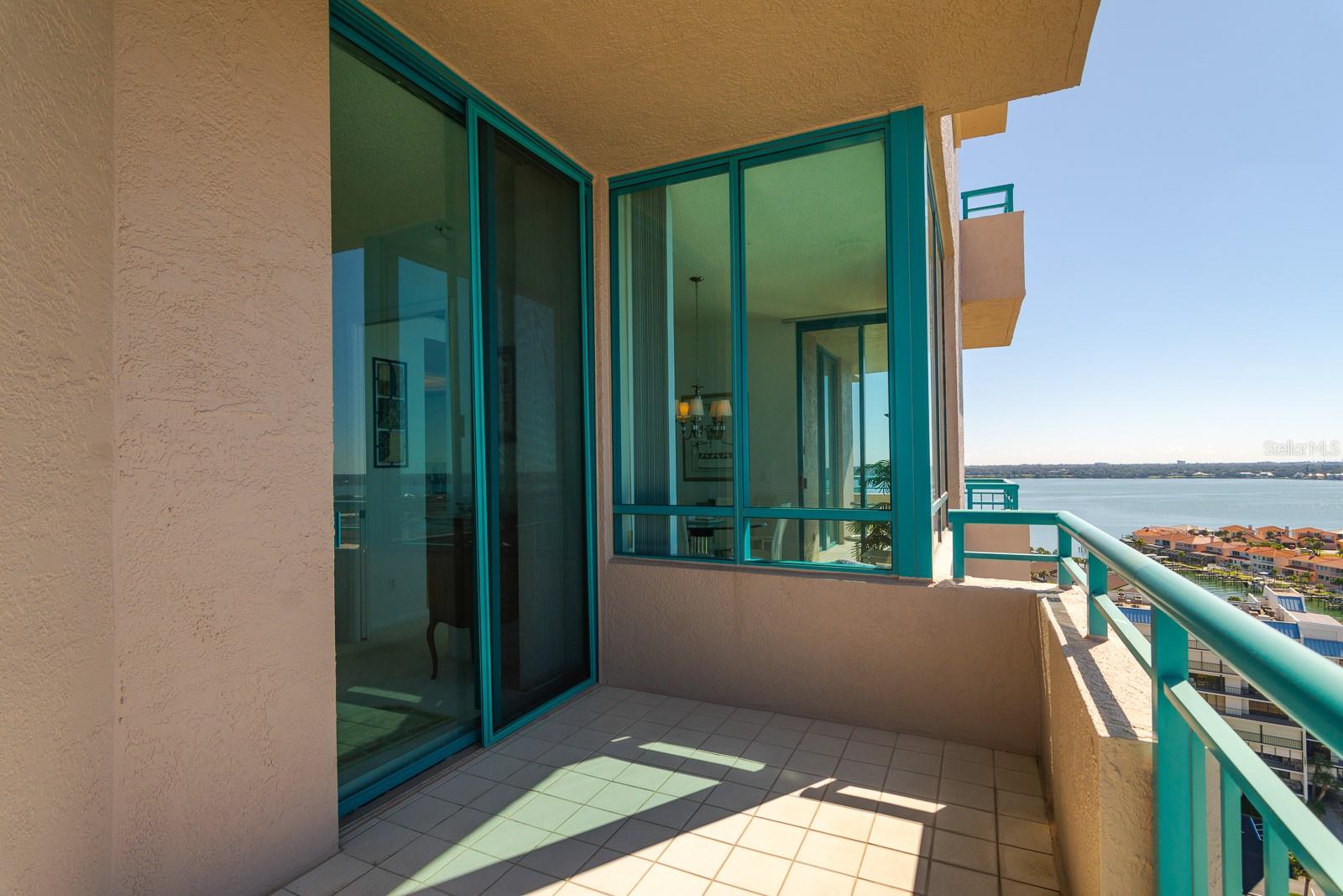 ULTIMAR THREE CONDO - Residential