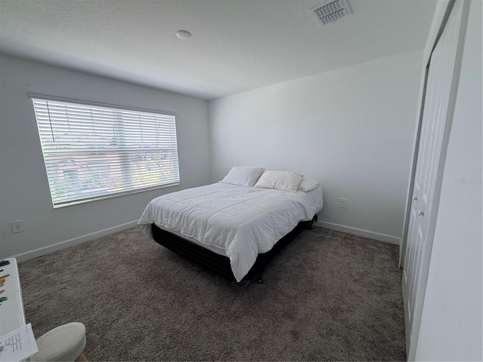 Casas a venda 4 - Jen Dantas 11670 BOLDFACE DRIVE