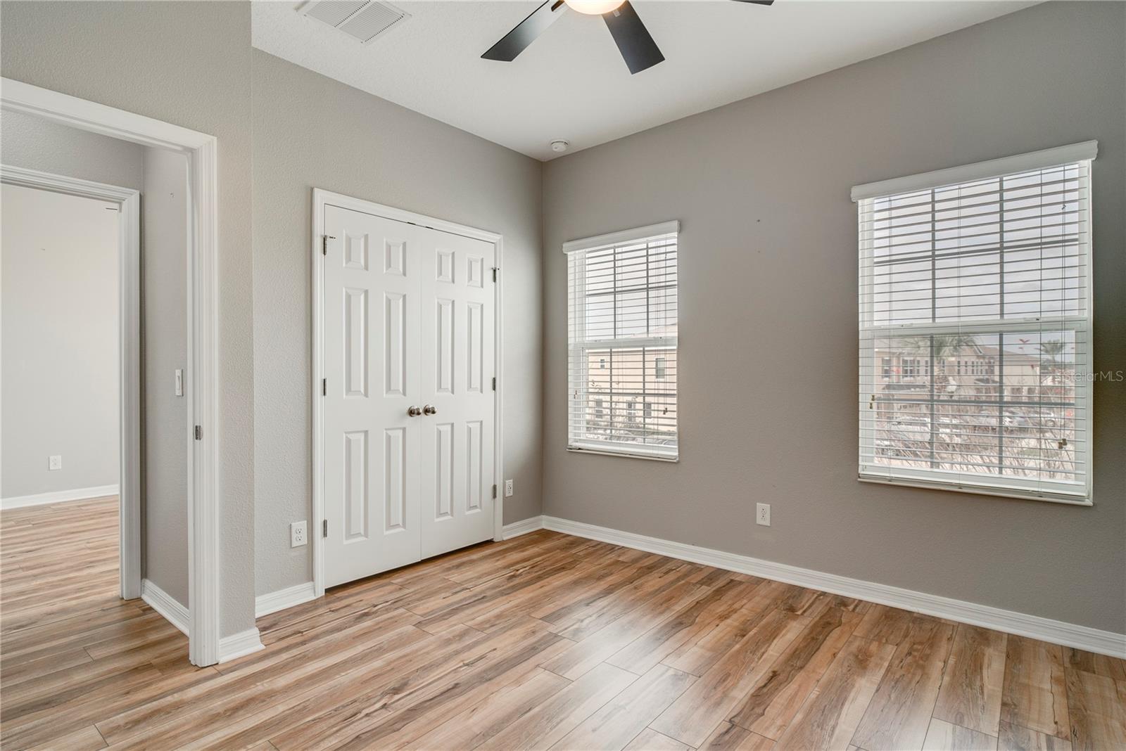 WALKERS GROVE - Residential