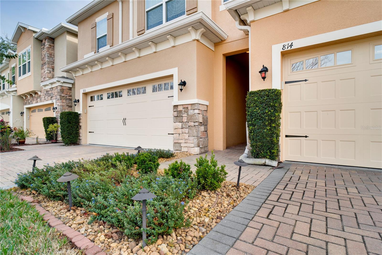 WALKERS GROVE - Residential