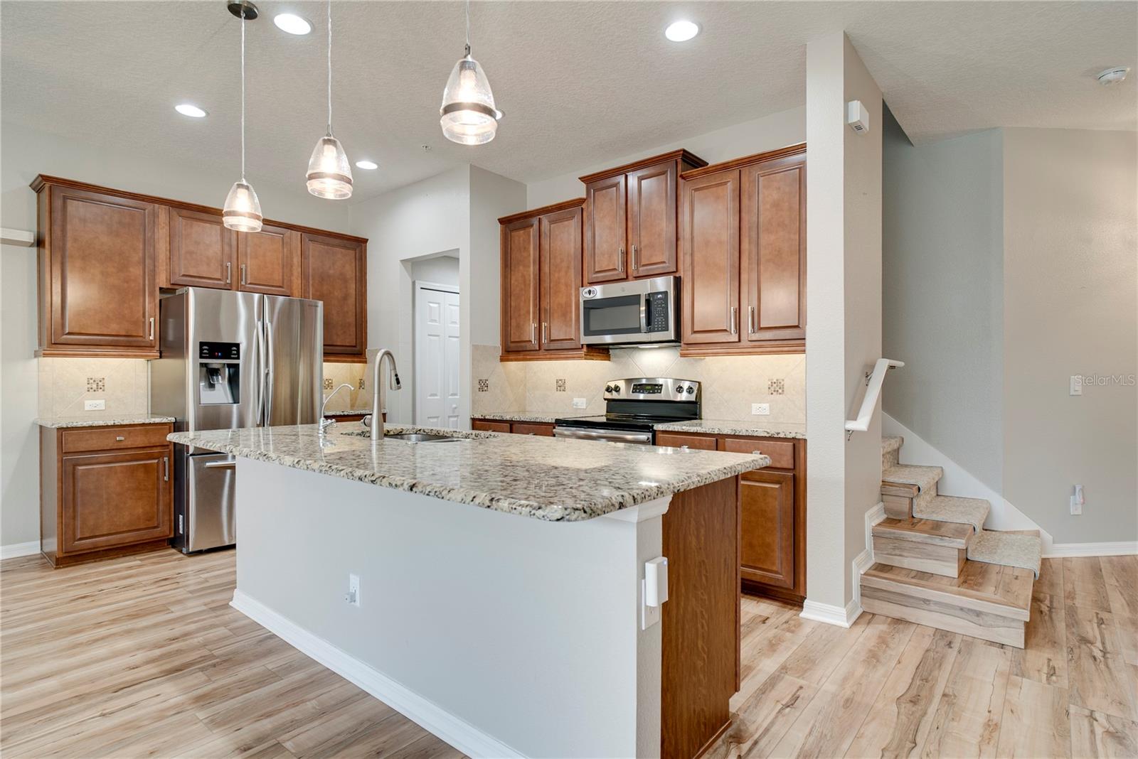 WALKERS GROVE - Residential