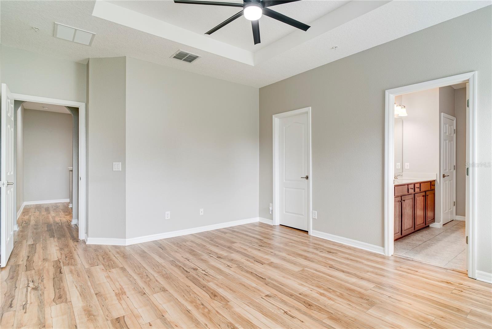 WALKERS GROVE - Residential