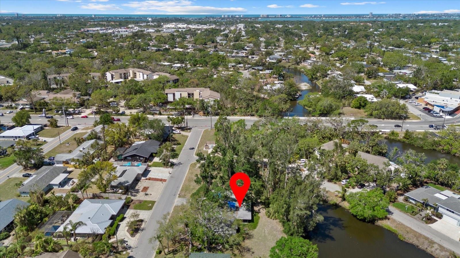 SOUTH GATE - Residential