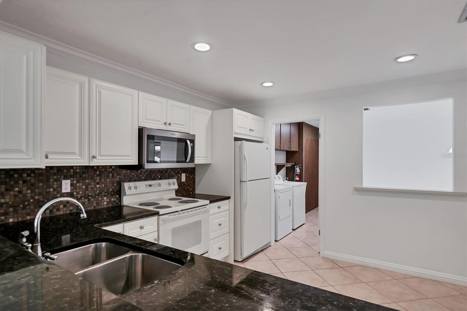 CENTER GATE VILLAGE 1 - Residential