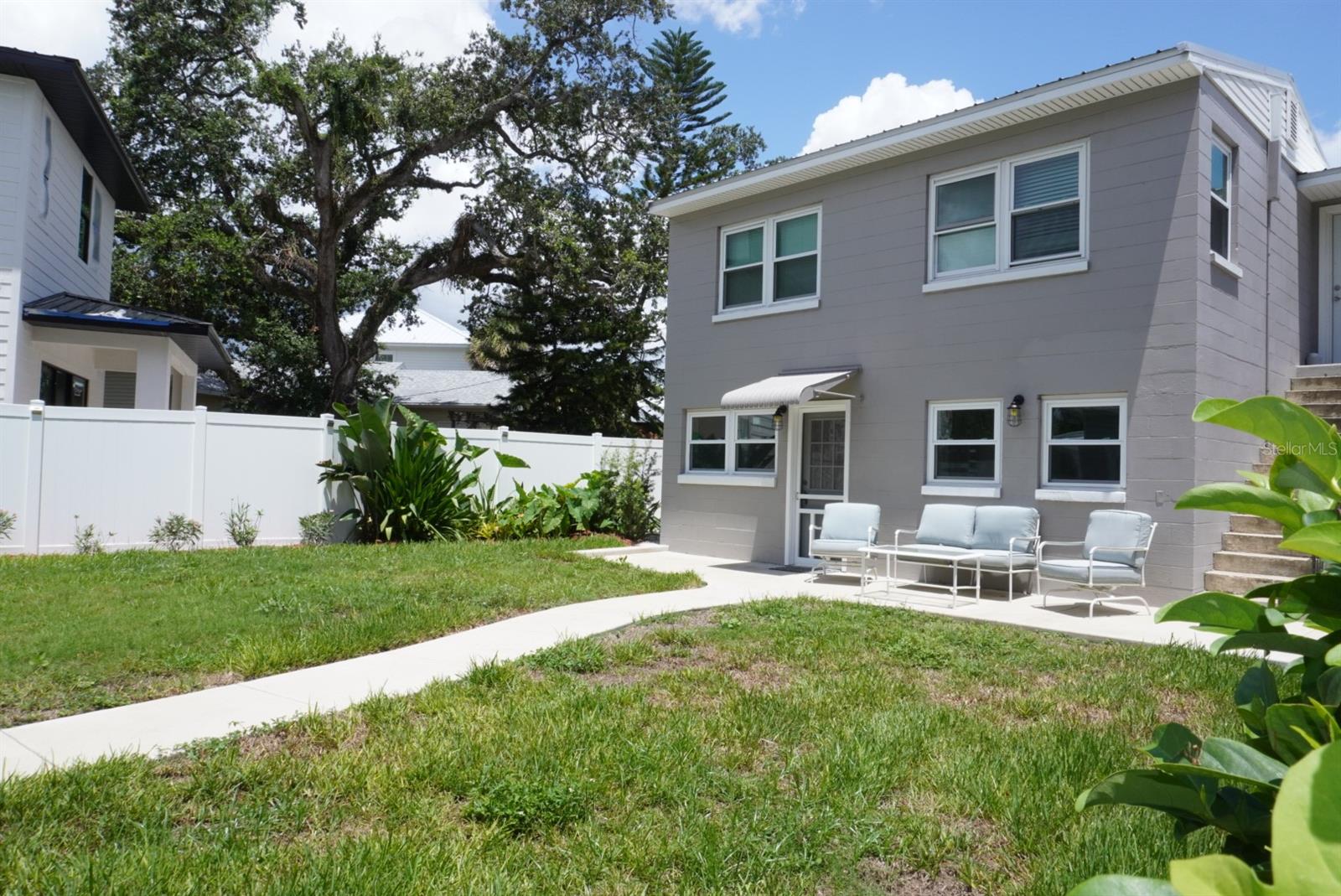 Charming 1-bedroom, 1-bathroom unit ideally located just steps from Armature Works and ONLY 5 MINUTES FROM THE UNIVERSITY OF TAMPA! This beautifully updated home features 2023 kitchen and bathroom renovations, including a double vanity, brand new stainless steel appliances, new flooring, plenty of cabinet space, and a brand new refrigerator. Enjoy the convenience of your own washer and dryer and a spacious shared backyard perfect for relaxing or entertaining. This is an excellent rental opportunity for anyone looking to live near UT, Tampa’s top restaurants, shopping centers, and vibrant nightlife.