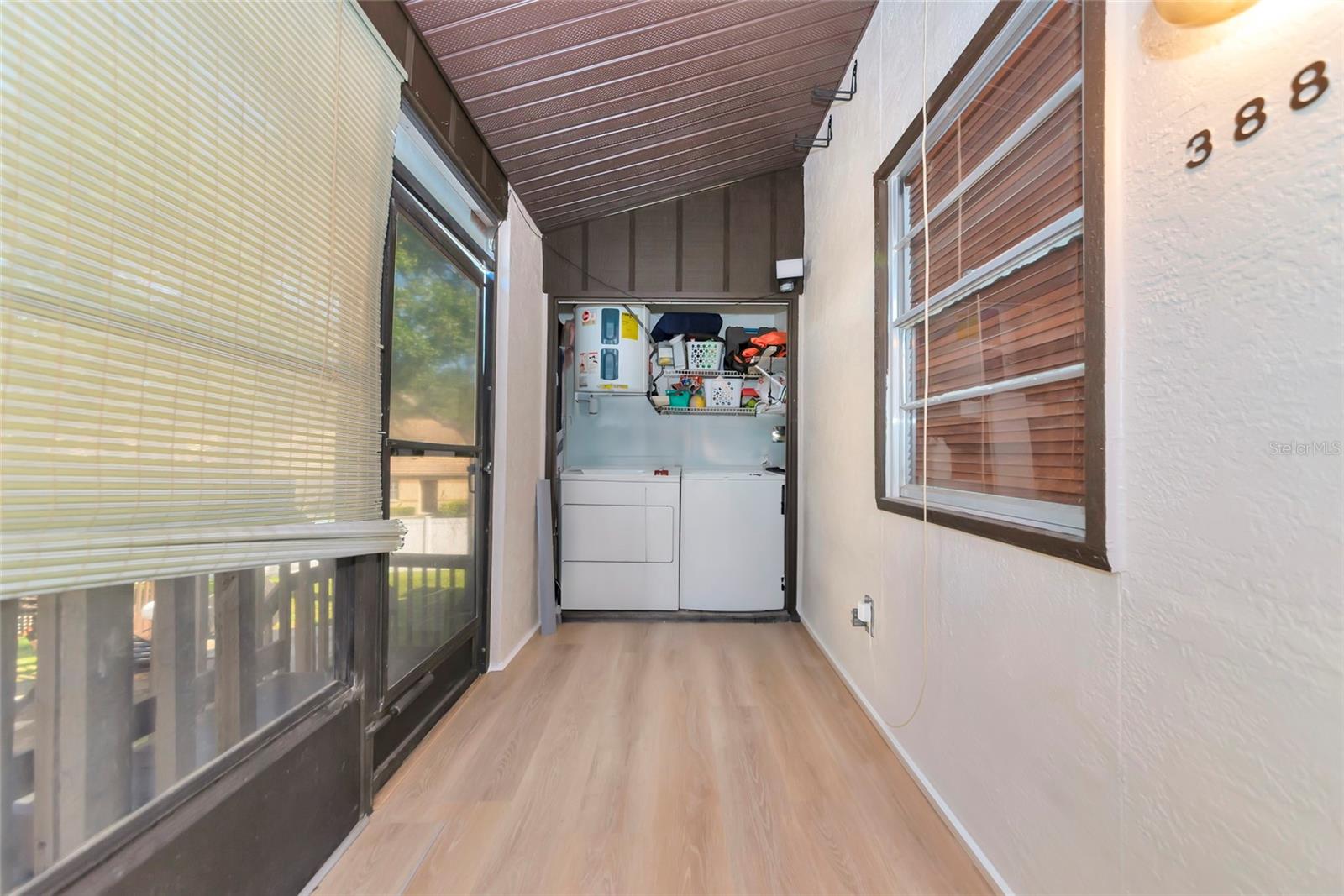 MIRROR LAKE CONDO SEC 4 - Residential