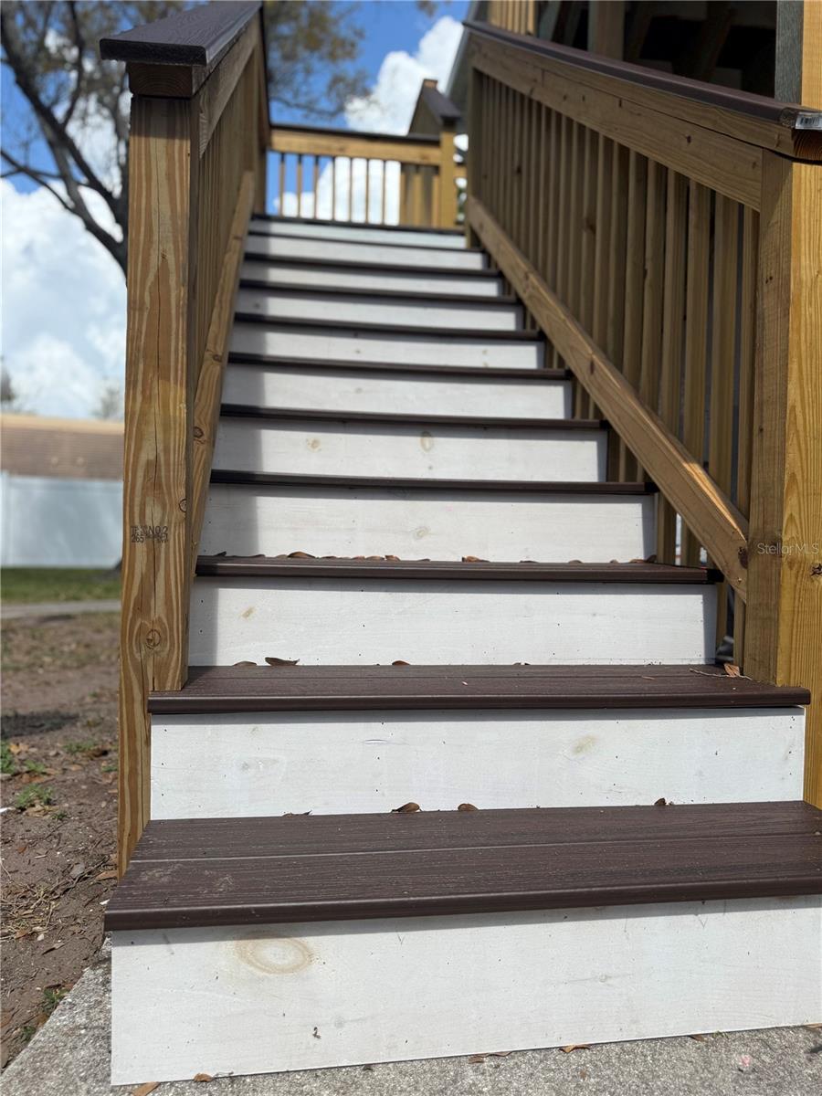 MIRROR LAKE CONDO SEC 4 - Residential