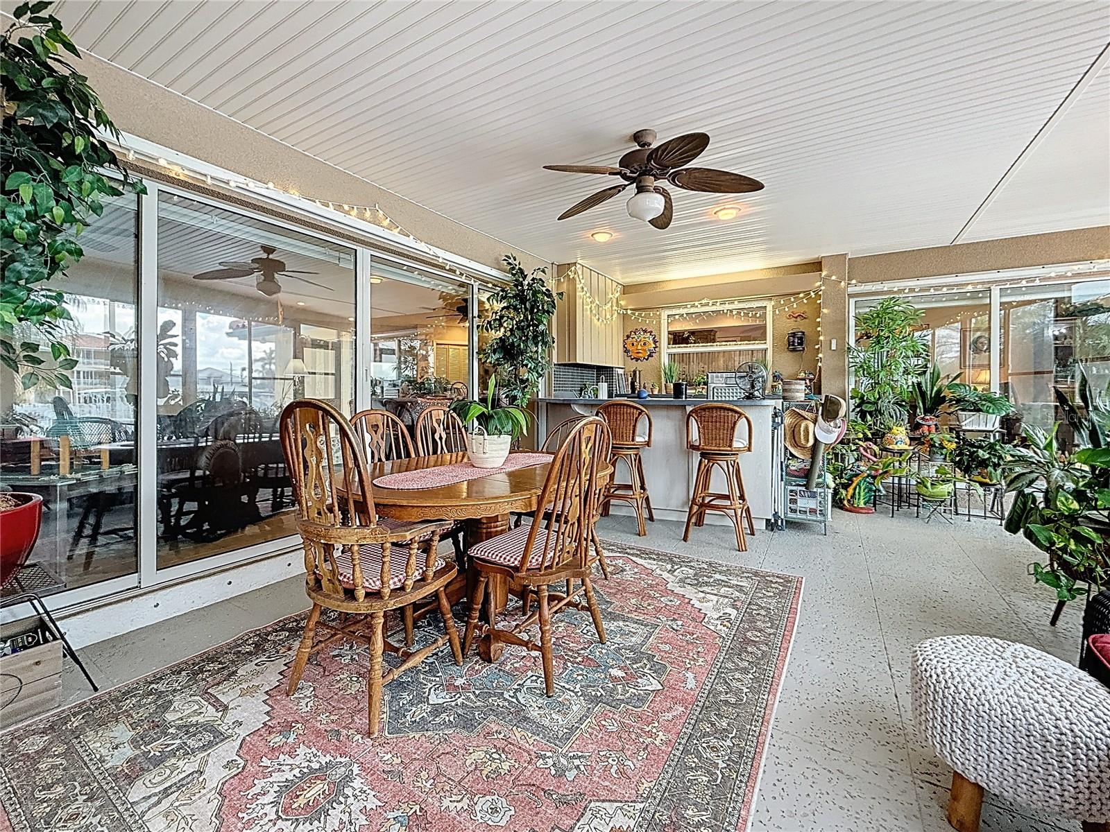 CAPRI ISLE - Residential