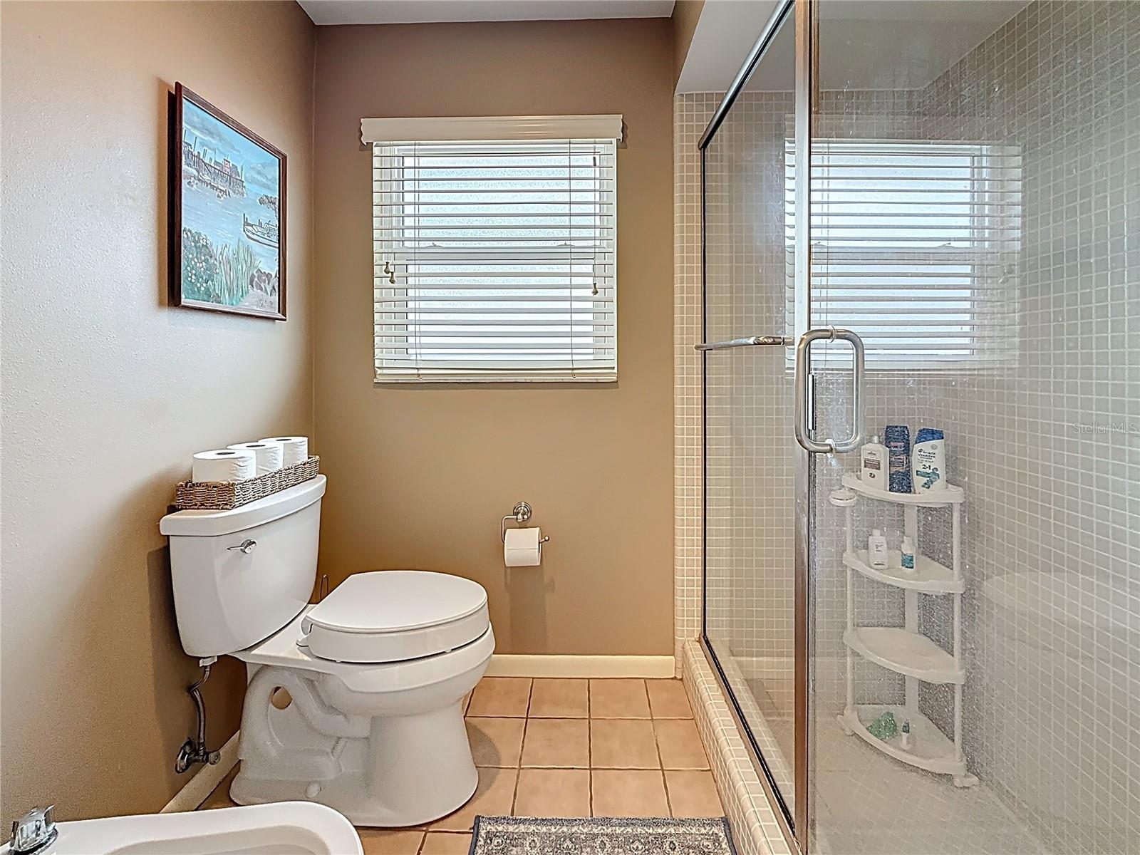 CAPRI ISLE - Residential