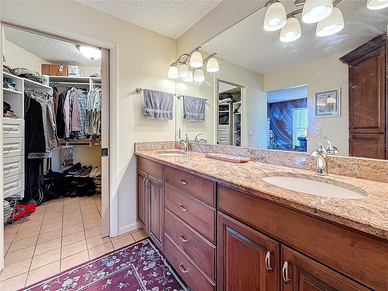 CAPRI ISLE - Residential