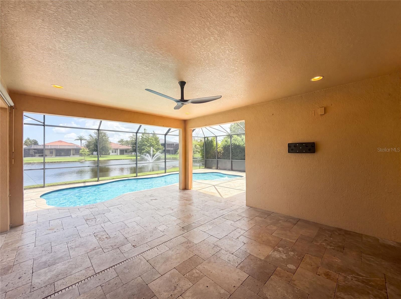 2575 GRAND LAKESIDE DRIVE
