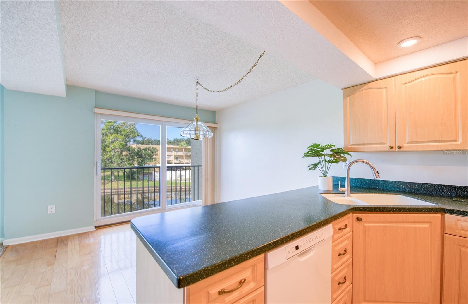 PENTHOUSE GREENS - Residential