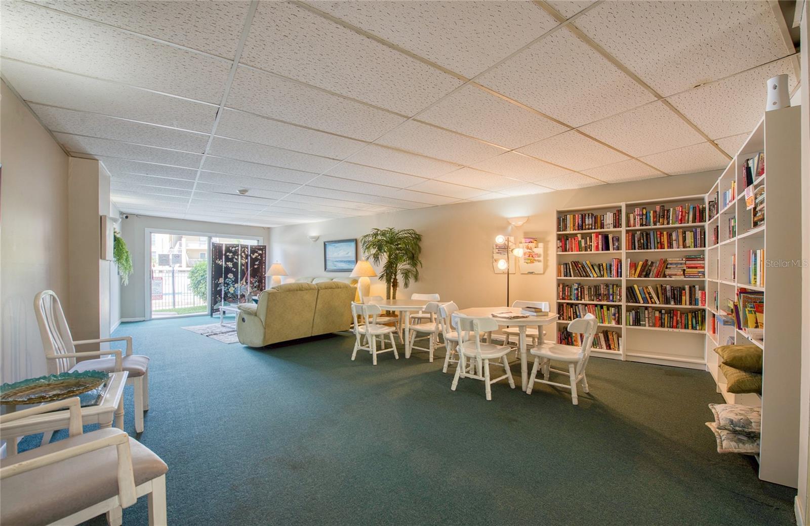 PENTHOUSE GREENS - Residential