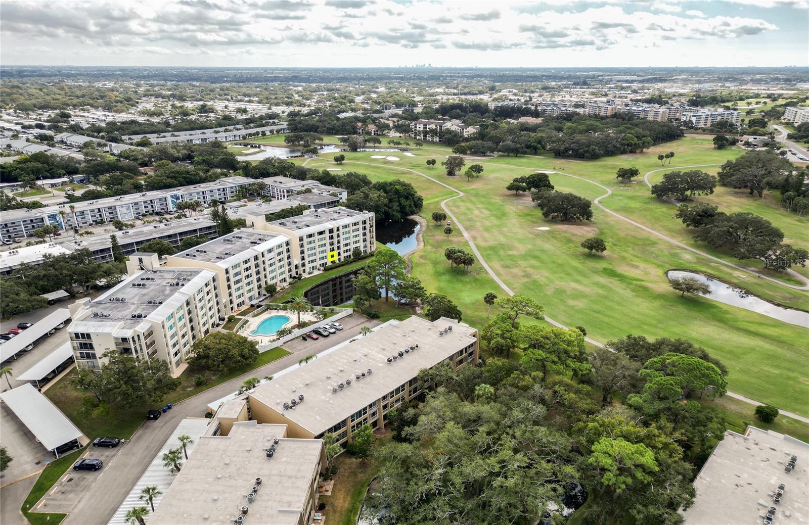 PENTHOUSE GREENS - Residential