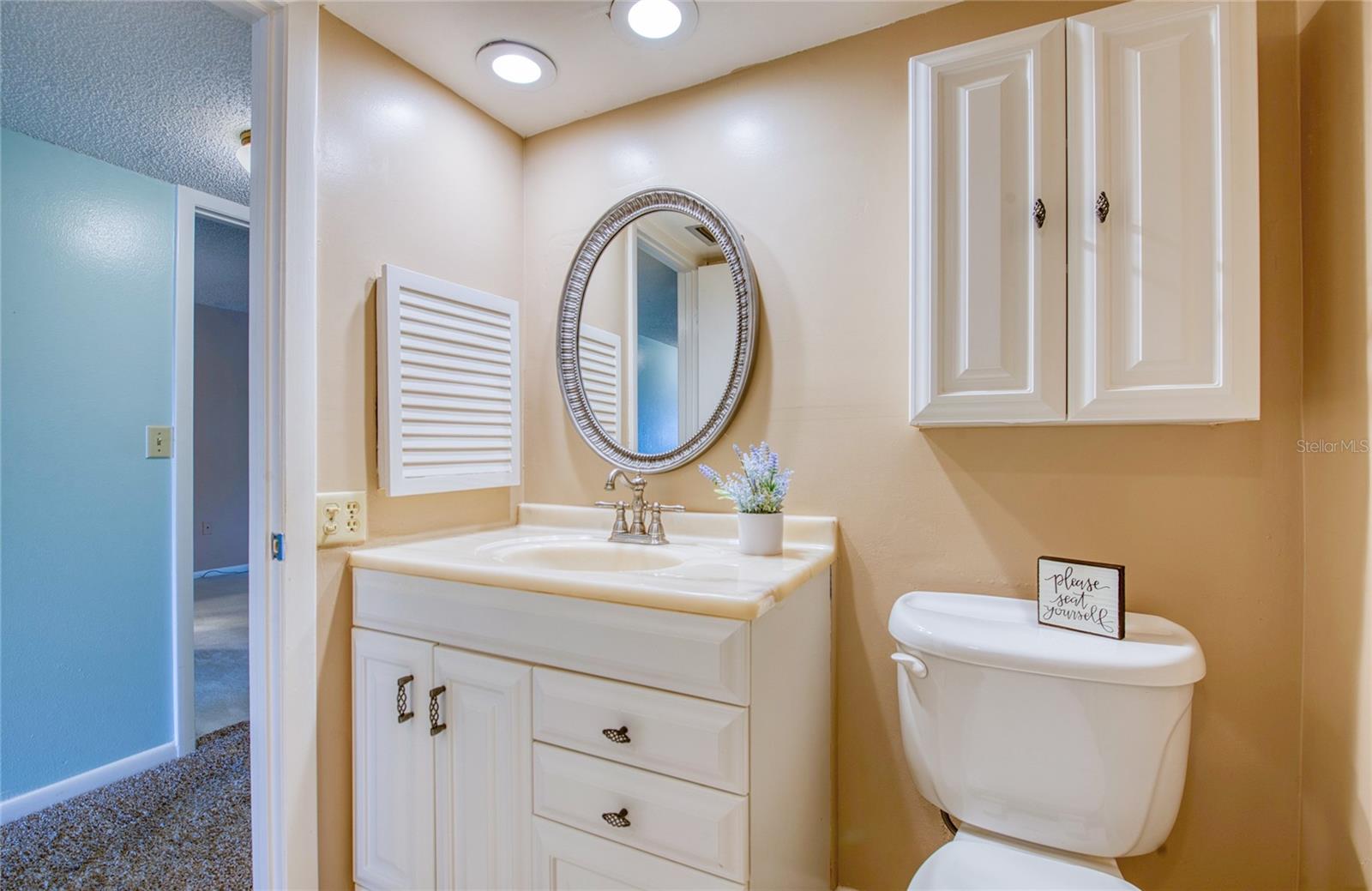 PENTHOUSE GREENS - Residential