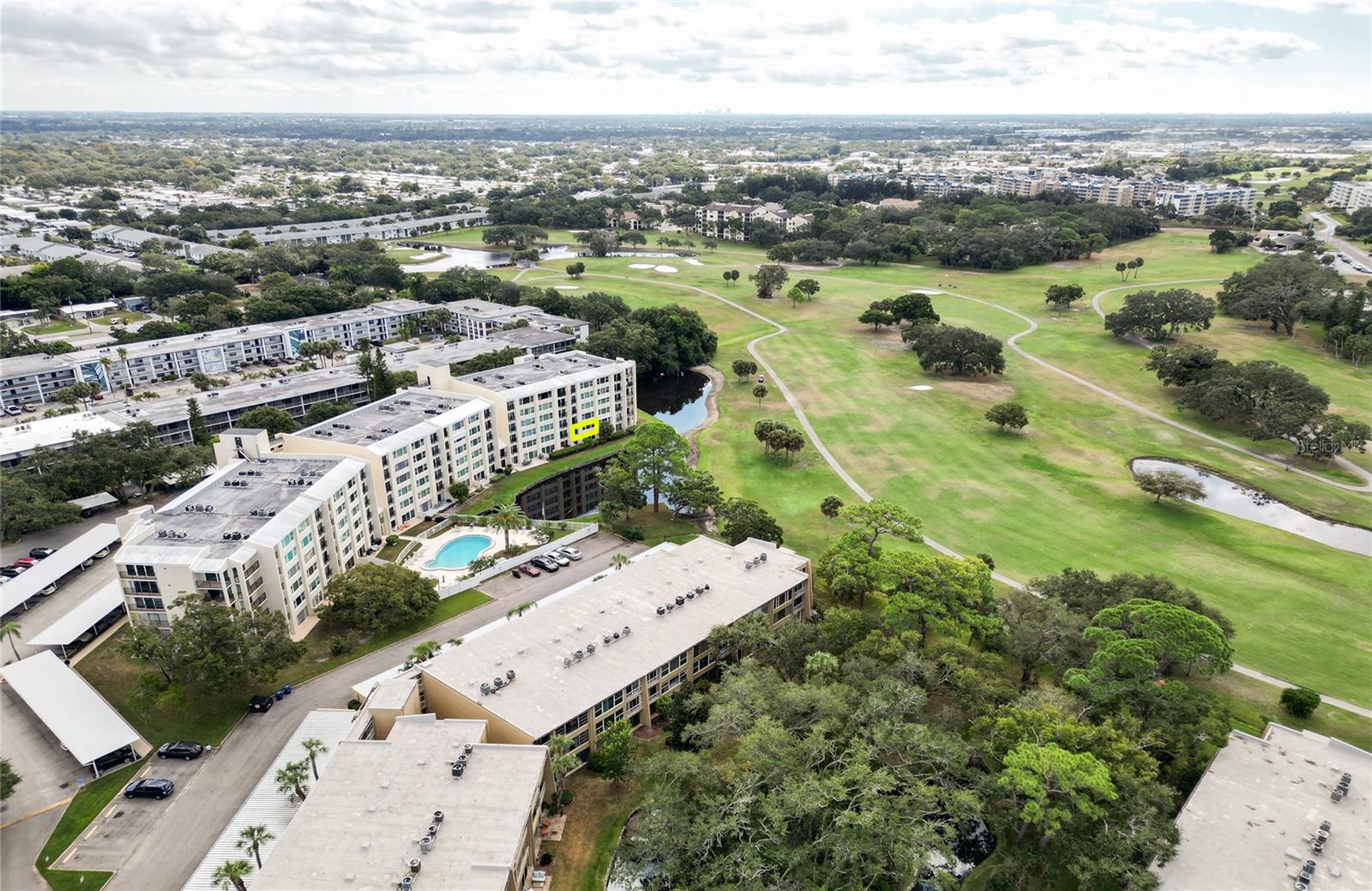 PENTHOUSE GREENS - Residential