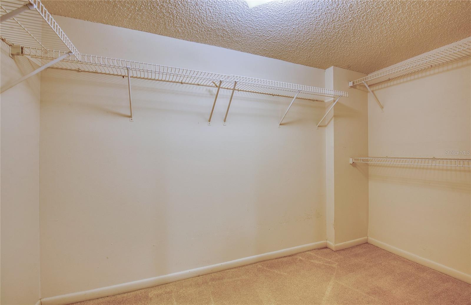 PENTHOUSE GREENS - Residential