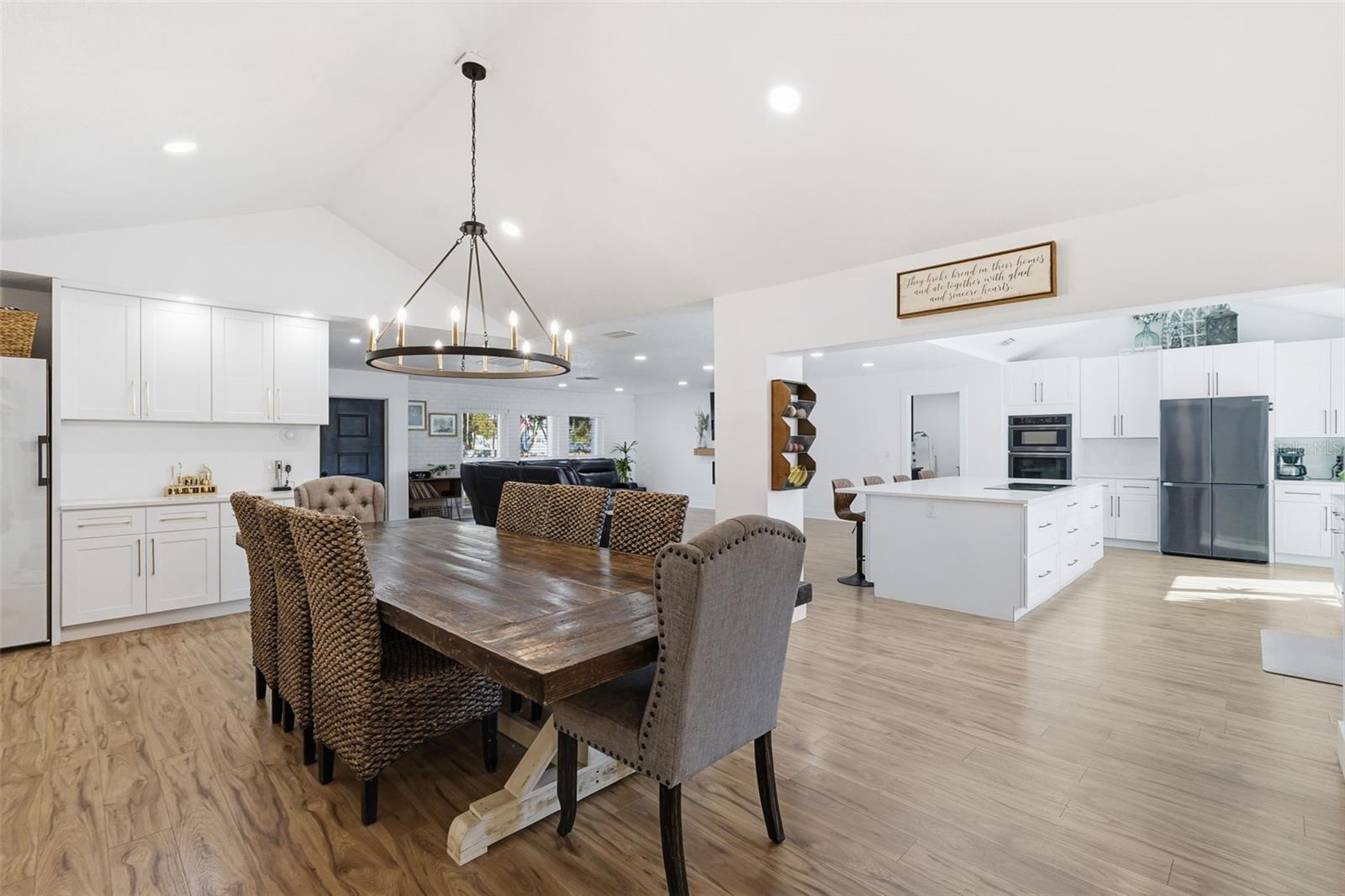 PINELLAS FARMS - Residential