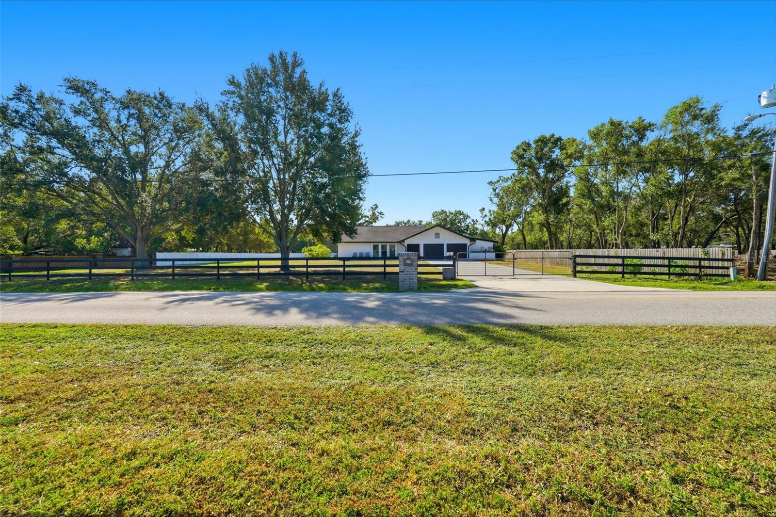 PINELLAS FARMS - Residential