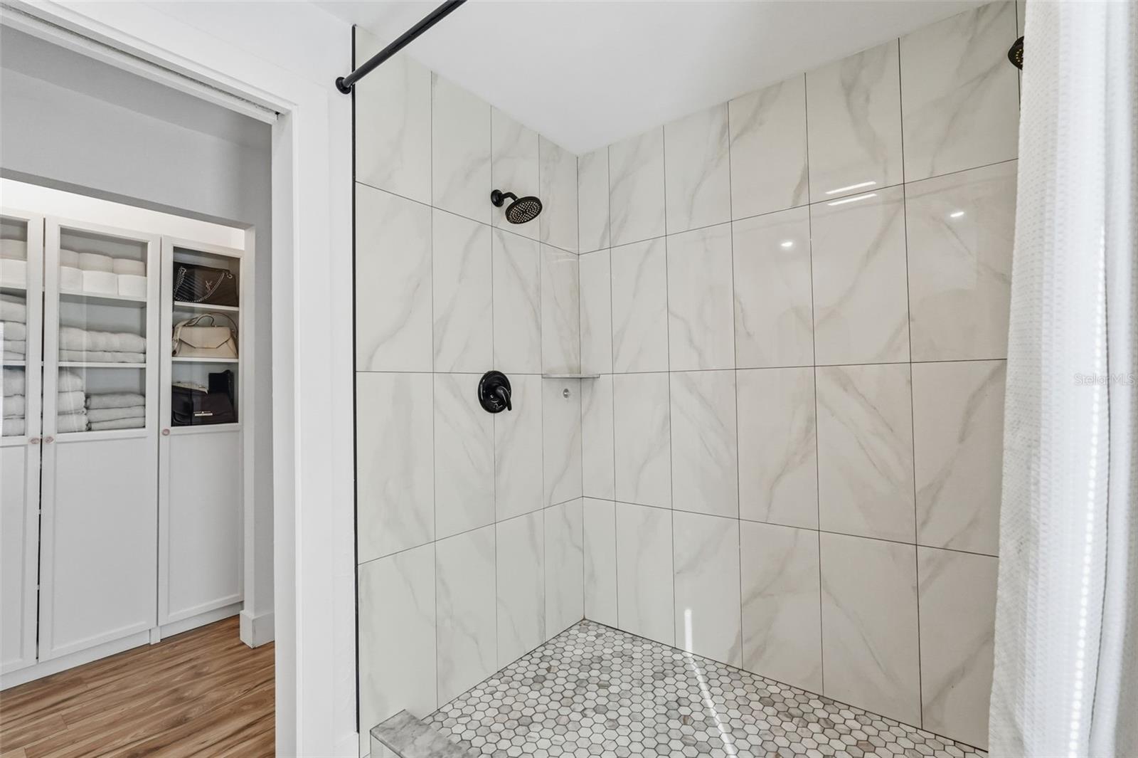 PINELLAS FARMS - Residential