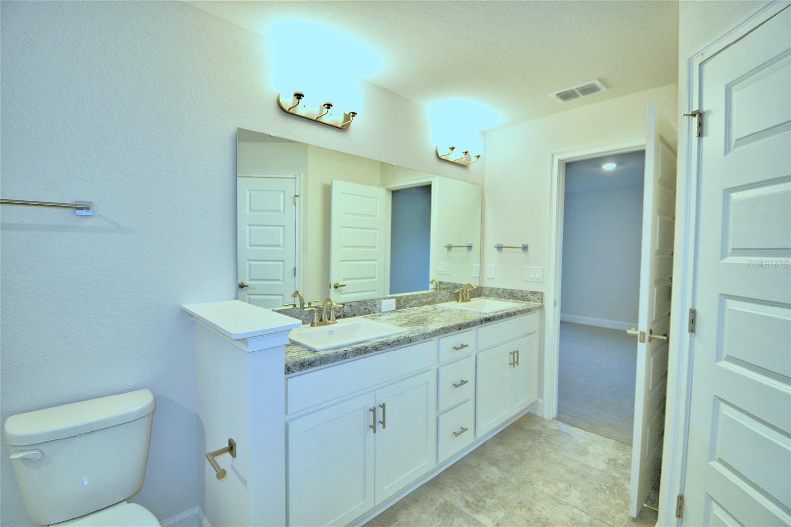 CADENCE CROSSING - Residential