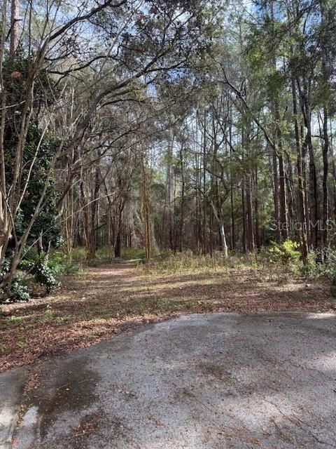 1074 W LEGION COURT HERNANDO FL 34442