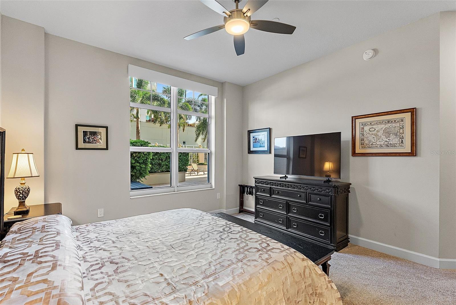 FLORENCIA CONDO - Residential