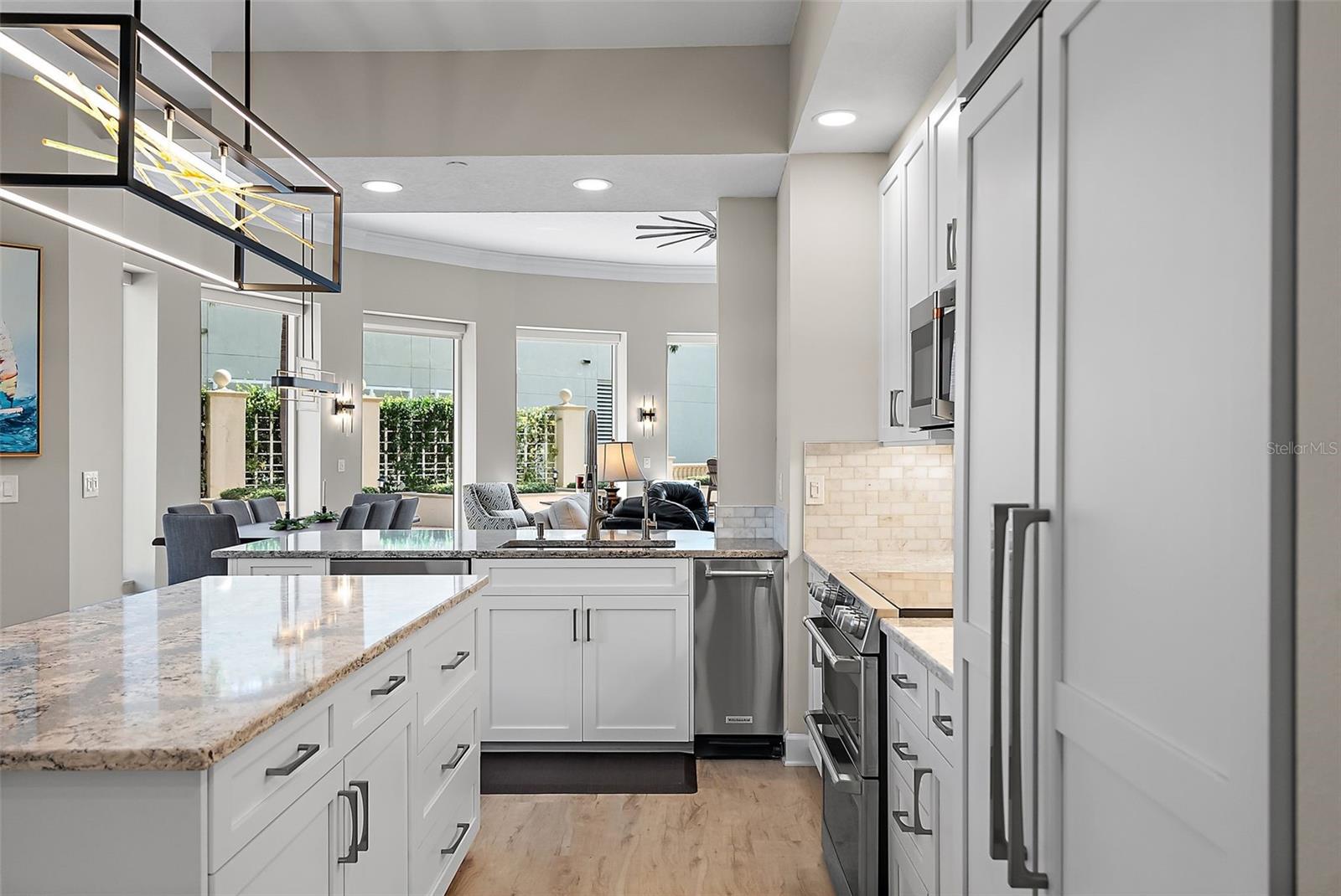 FLORENCIA CONDO - Residential