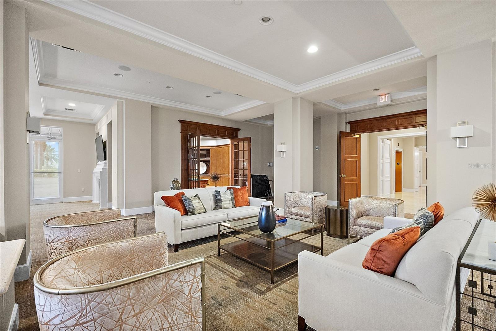 FLORENCIA CONDO - Residential