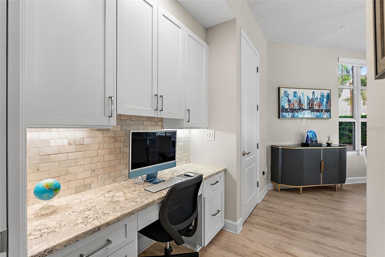 FLORENCIA CONDO - Residential